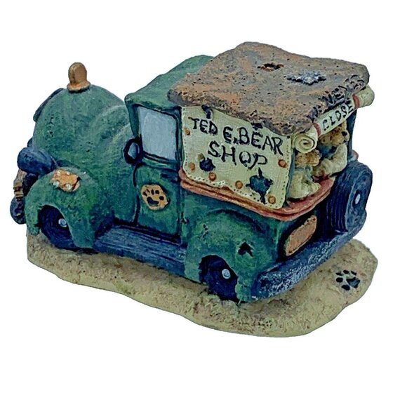 Boyds Town Village “Ted E’s Bearcedes” Figurine - 2000 - TBC Collectible - Picture 5 of 6